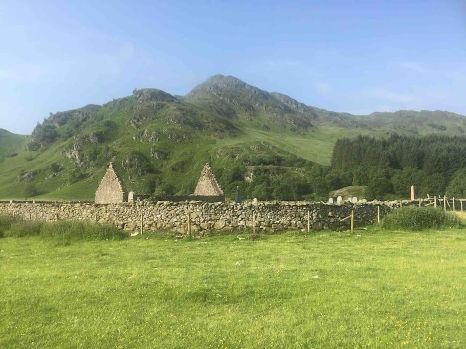 The Den - Your Cosy Sleepover Space Saint Fillans Eksteriør billede